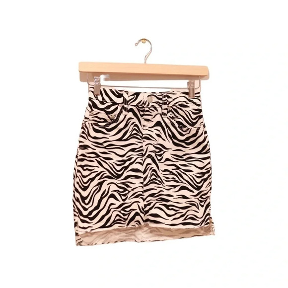 Aritzia | Wilfred zebra / animal print denim / Jean mini skirt - Size Zero - Picture 3 of 6